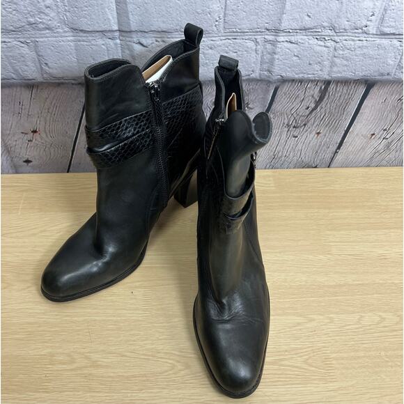 Donald J. Pliner Womens Elegant Black Boots Size 10M Amazing Condition Like New - Picture 3 of 15
